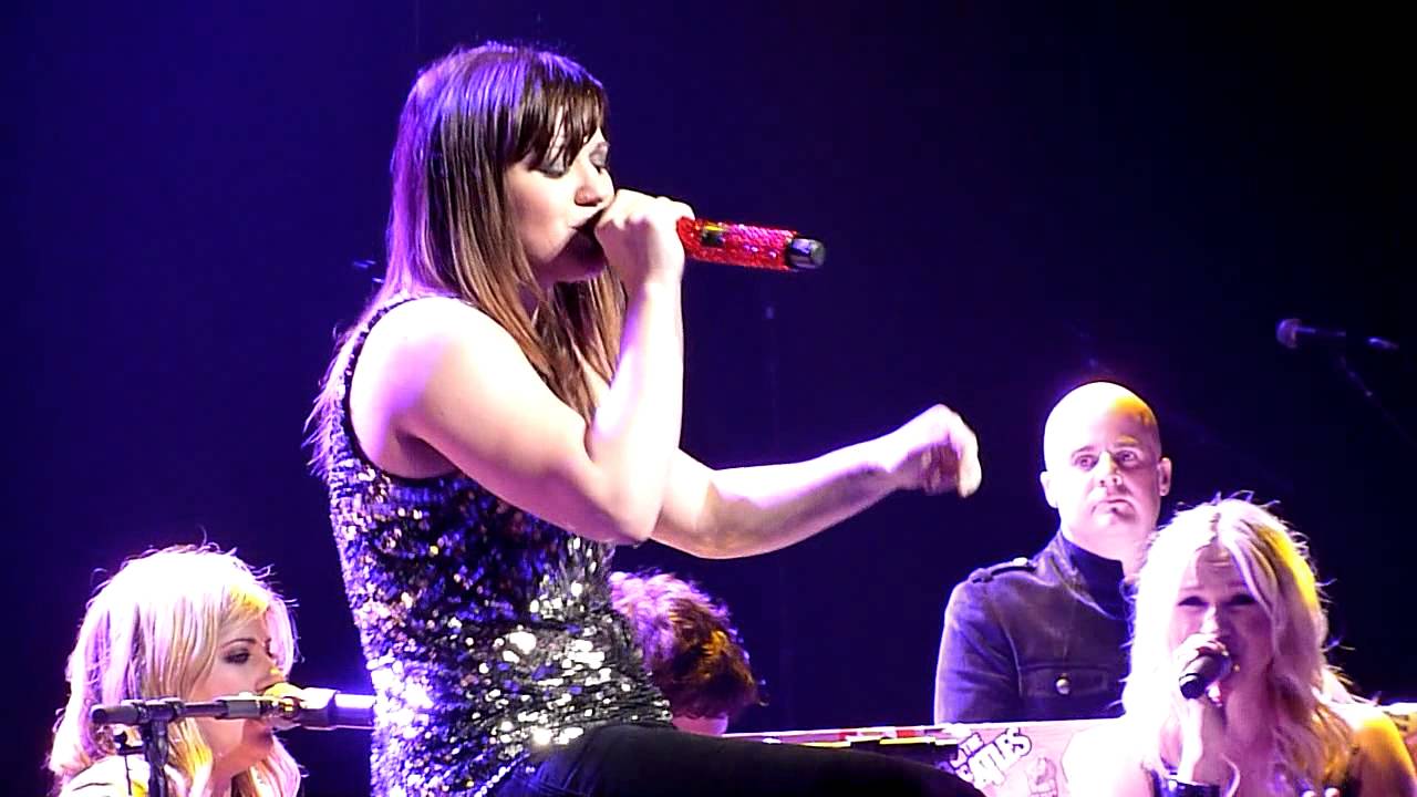 Kelly Clarkson-'Til The World Ends (Britney Spears cover)