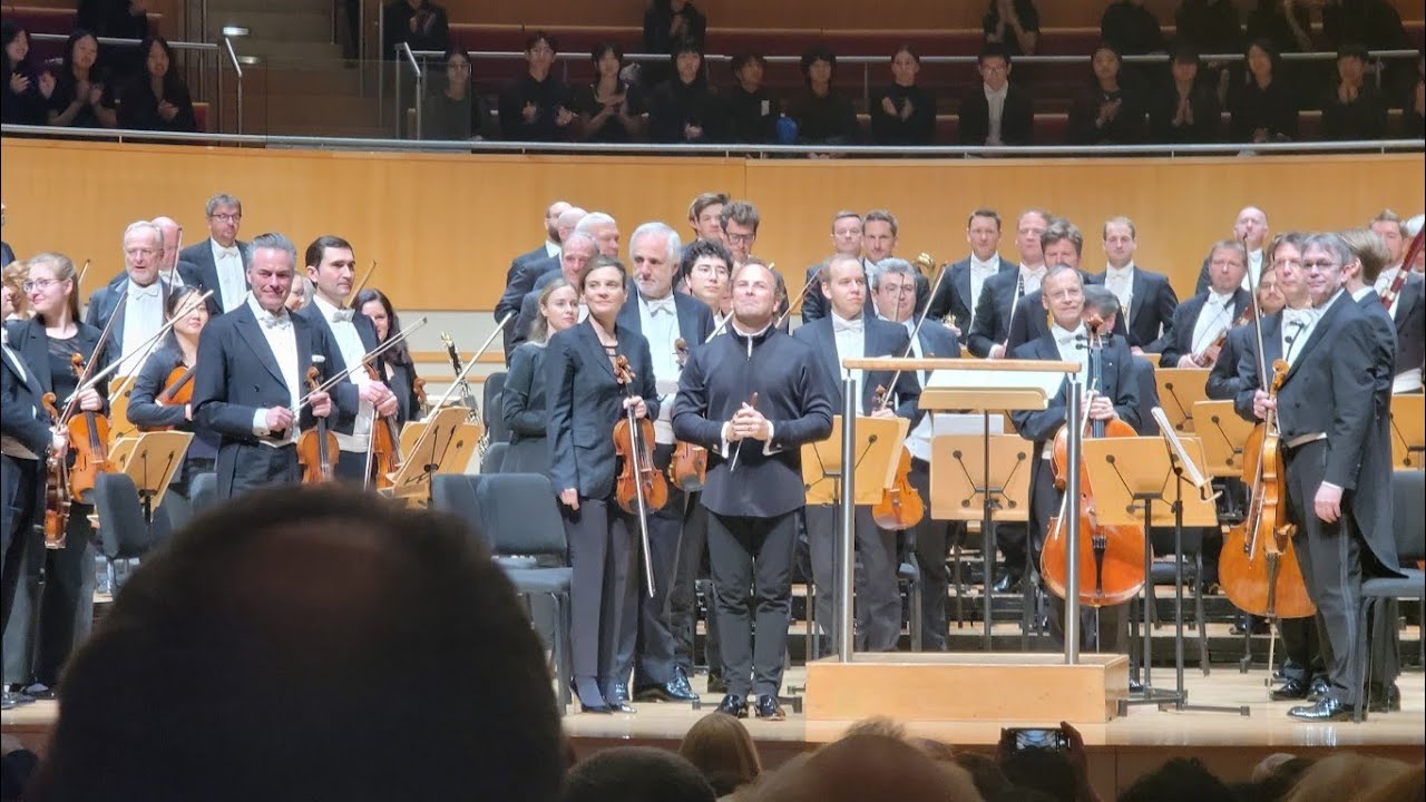 Curtain call +Encore, Vienna Philharmonic in Southern California 3.9.25