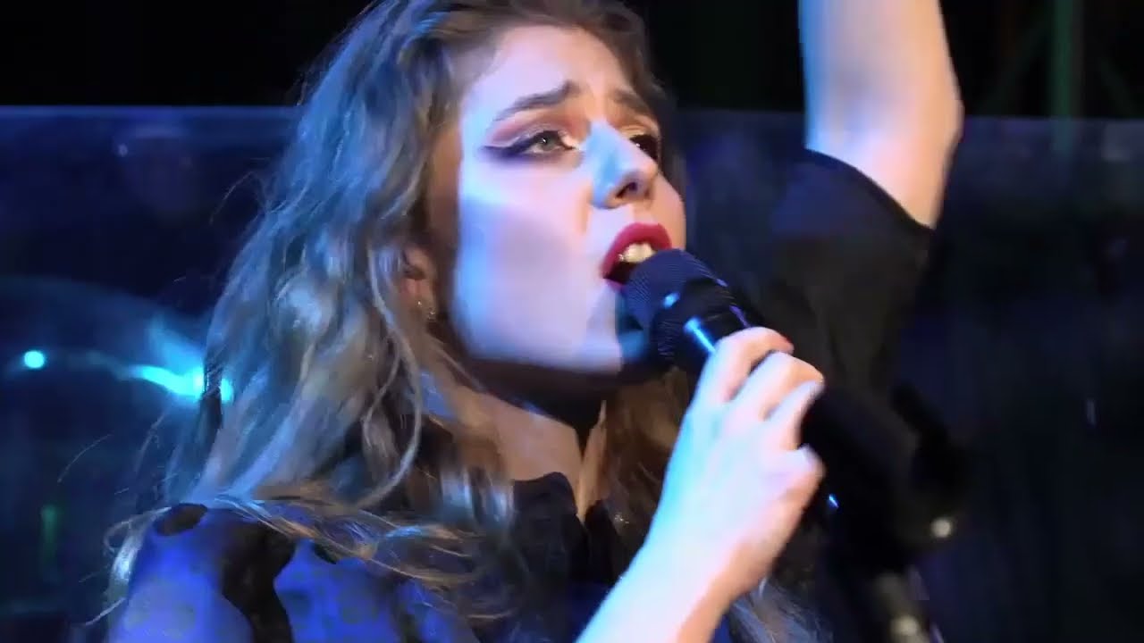 Karolina Lizer - Czysta woda LIVE