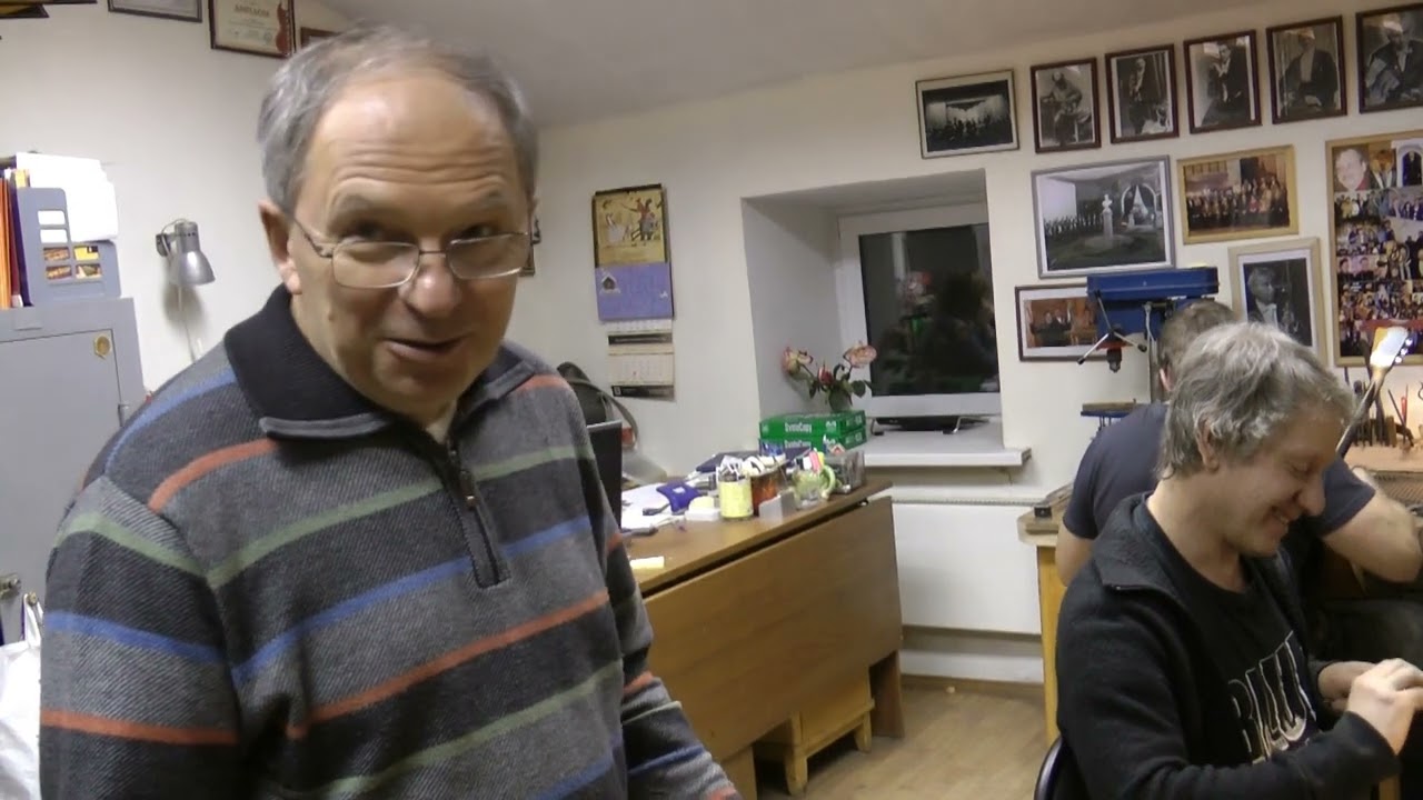 балалаечный мастер Валерий Гребенников (Москва) — интервью