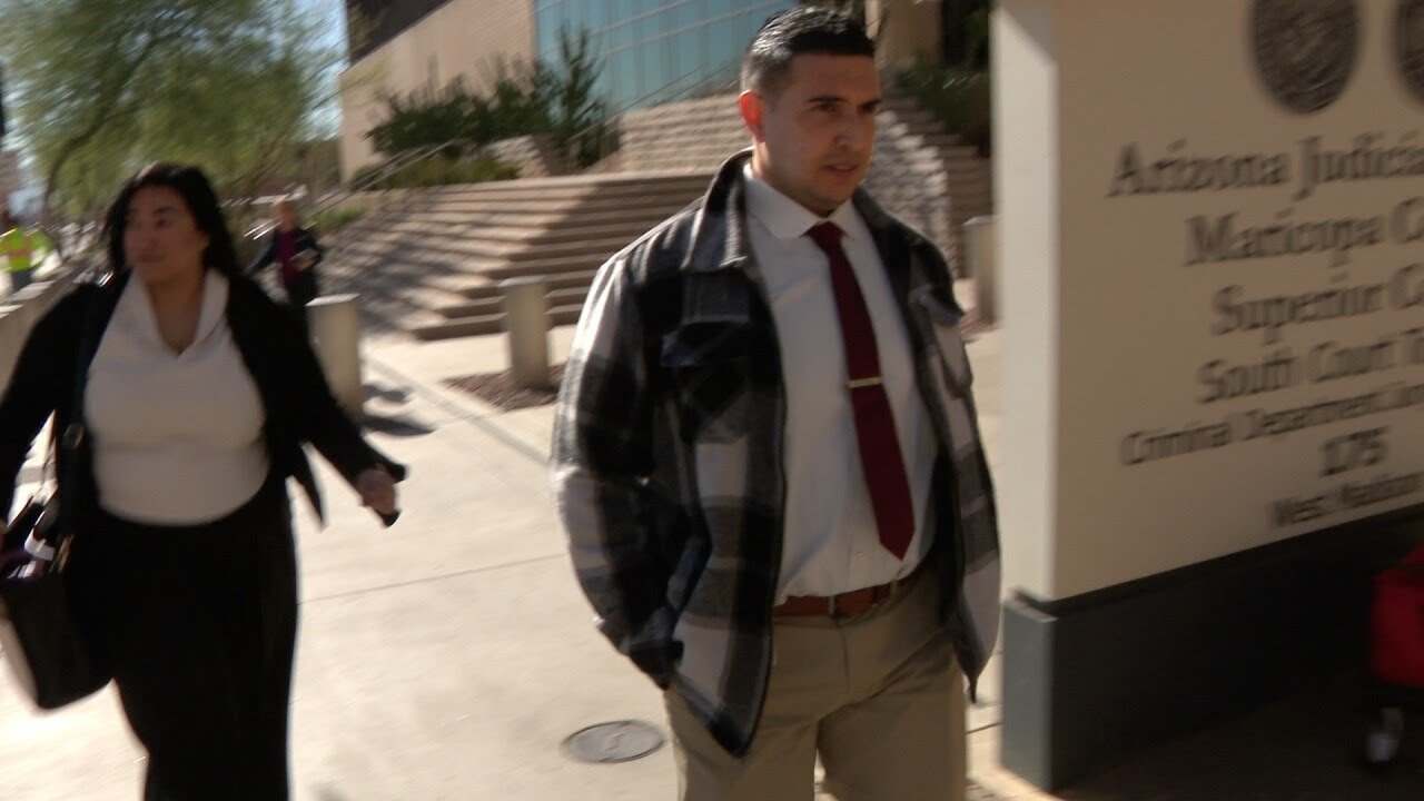Former Phoenix Police Department officer pleads guilty to on-duty sex crimes