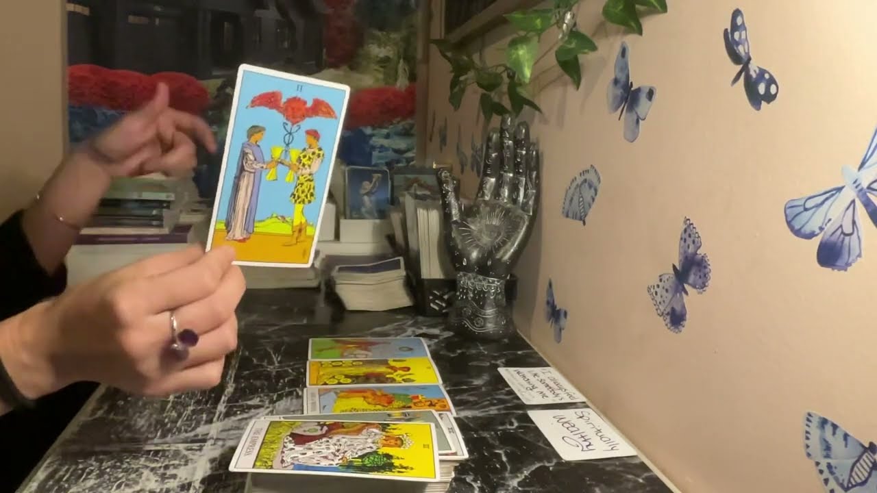 Scorpio♏️A Past Life Soulmate Is Watching You & About To Make A Move❤️❤️Spiritually Wealthy🤩