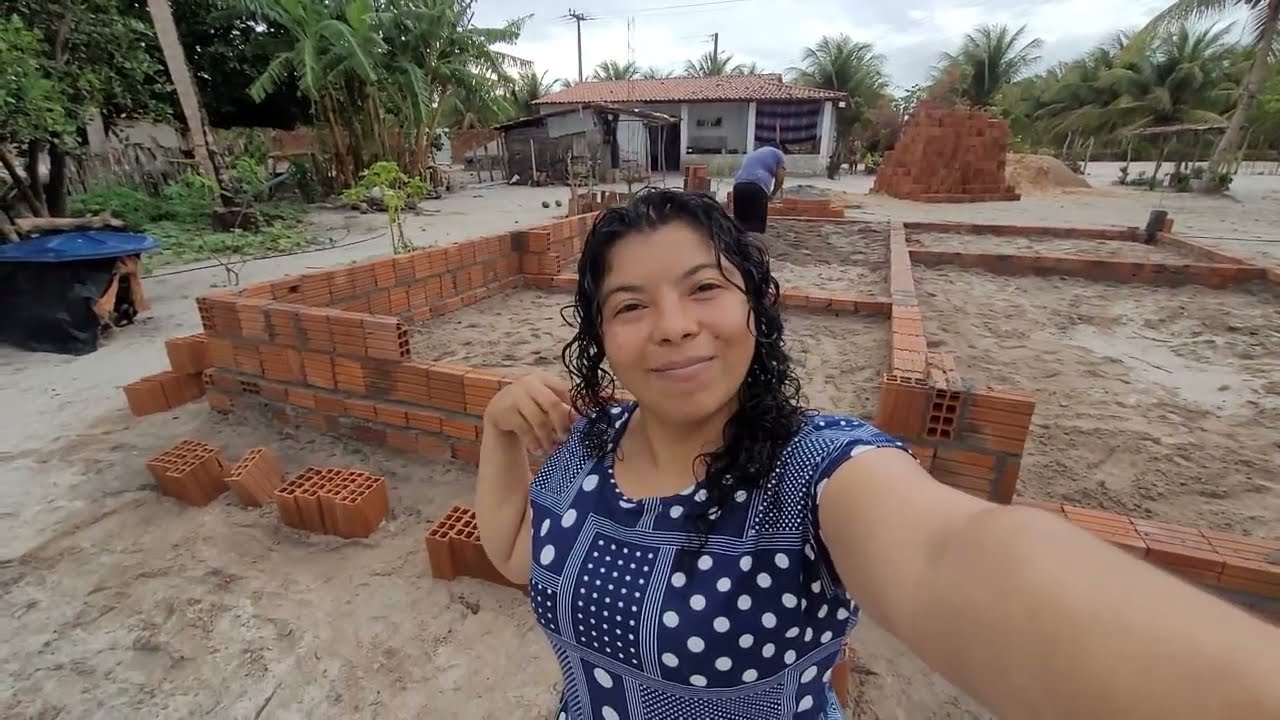 4 DIAS PARADOS, MUITA CHUVA, MAS A OBRA VOLTOU 🙏 | TESTEMUNHO NA CONSTRUÇÃO 🏡