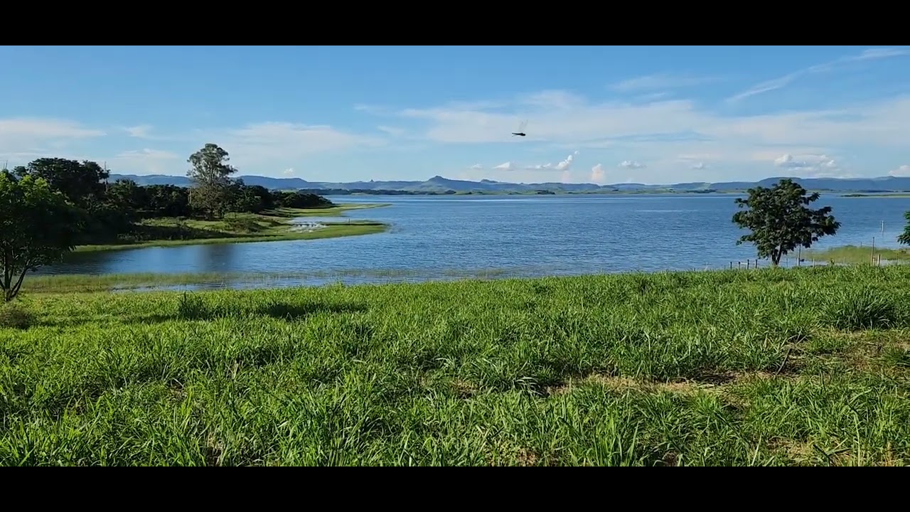Lindas chacaras de 3.000m2 as margens da represa de Carlopolis-PR, valor R$ 350 mil reais cada.