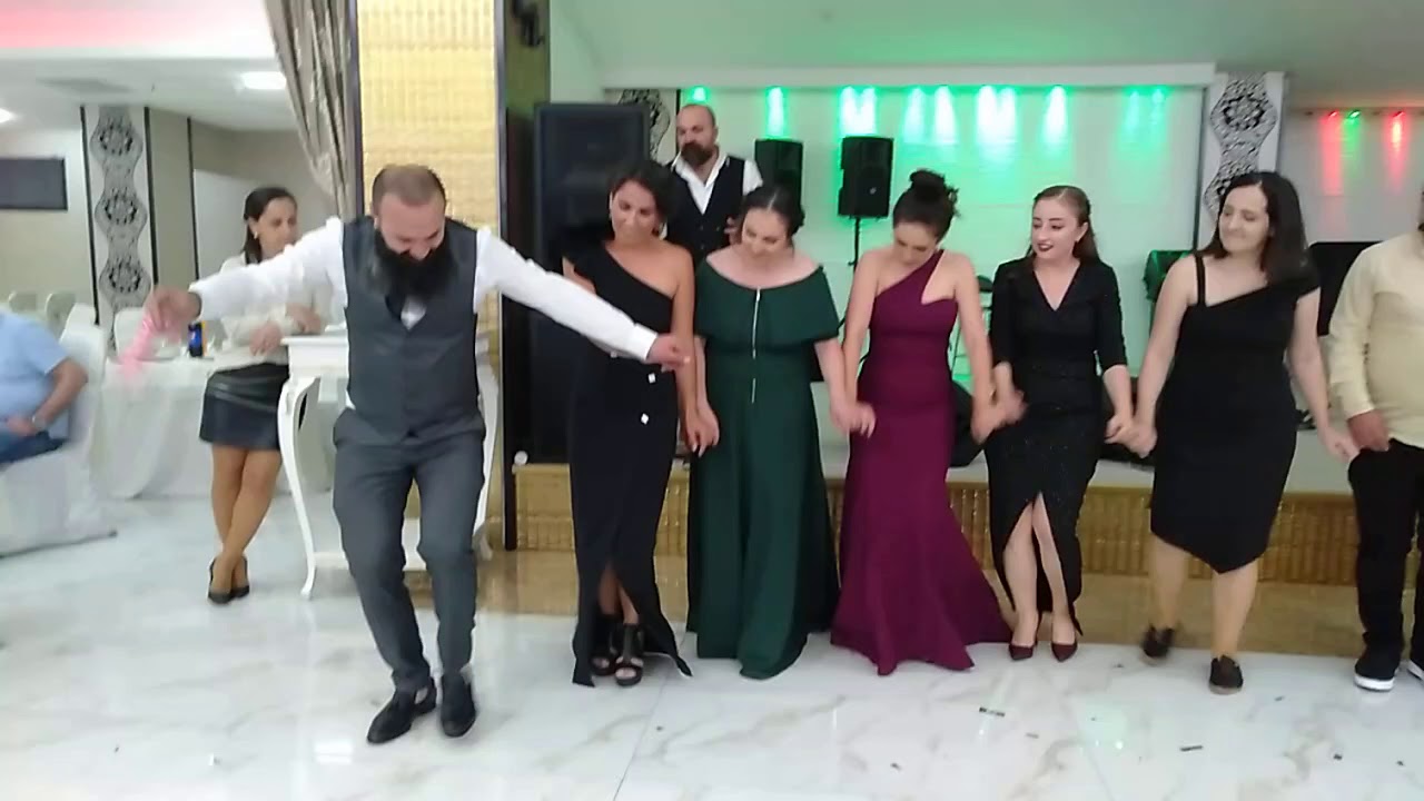 Erzincan dik halayı HALAY BAŞI BÖYLE OLUNUR