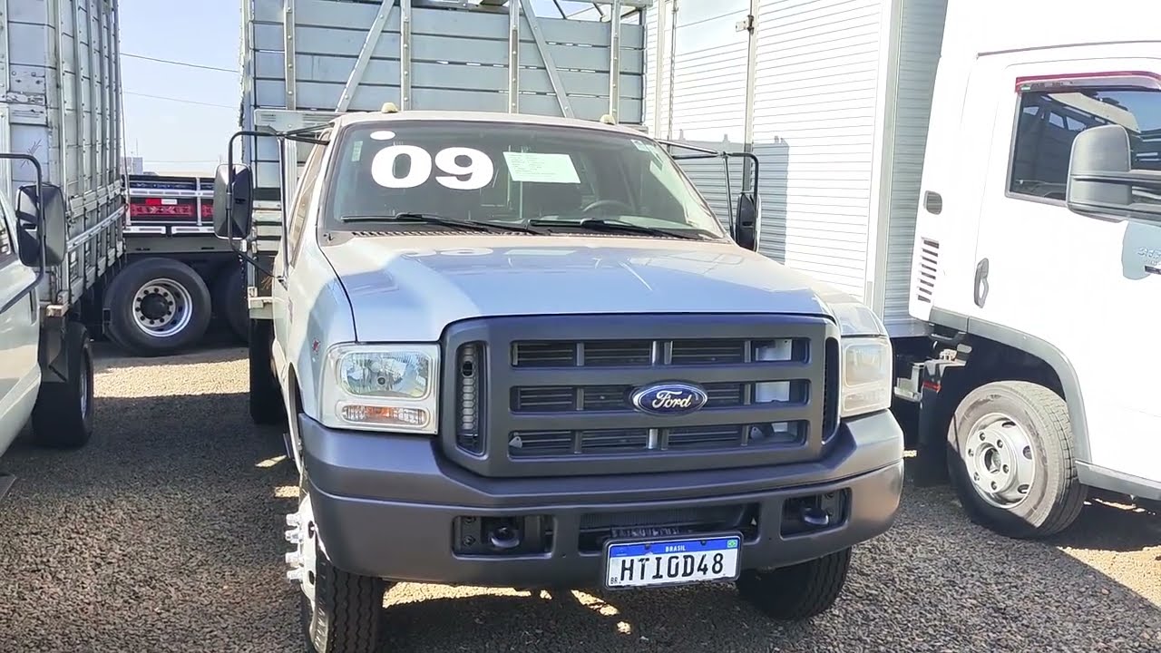 Ford F4000 4X4 ano 08/09 carroceria boiadeira