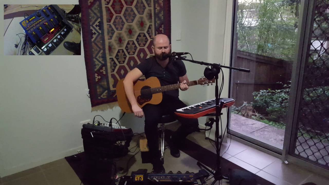 Close To Me (The Cure) a Looper cover.