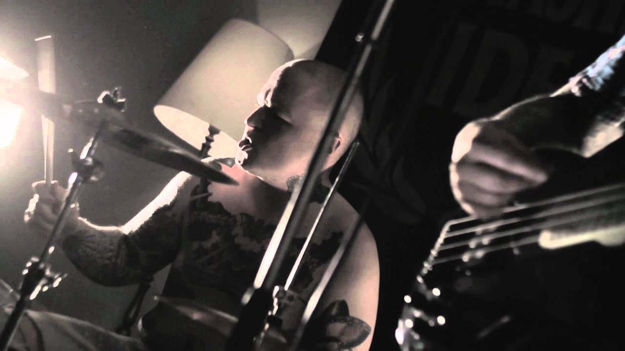 Oldfashioned Ideas - Home Alive (official music video)