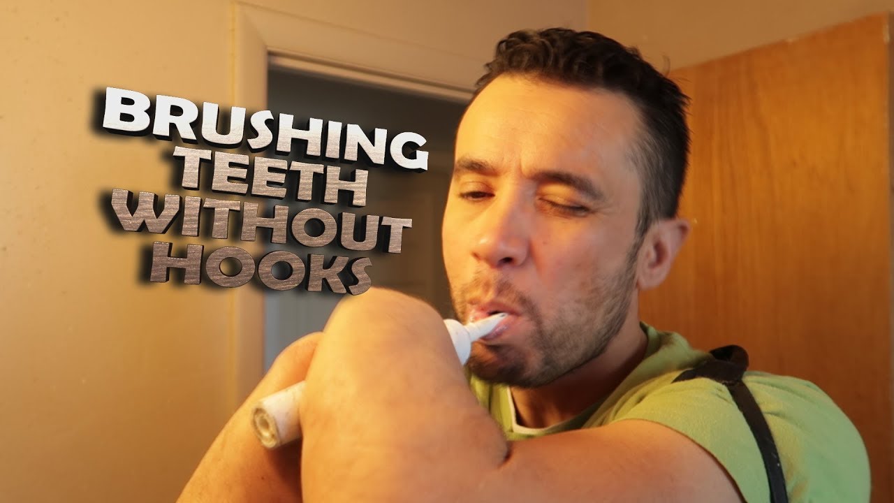 Brushing Teeth Without Hands and Without Prosthesis