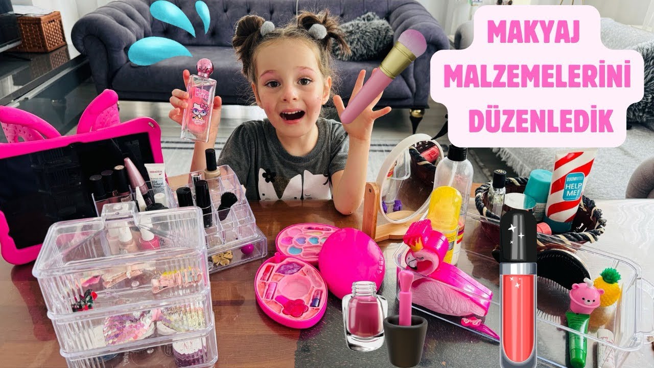 Kız Oyunları!ADA İLE MAKYAJ MALZEMELERİNİ DÜZENLEDİK!Oda Düzenleme Vlog 