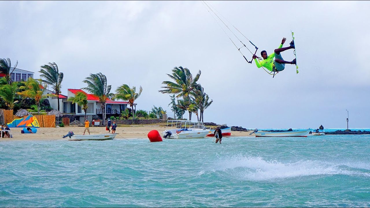 Kitesurfing at Rodrigues