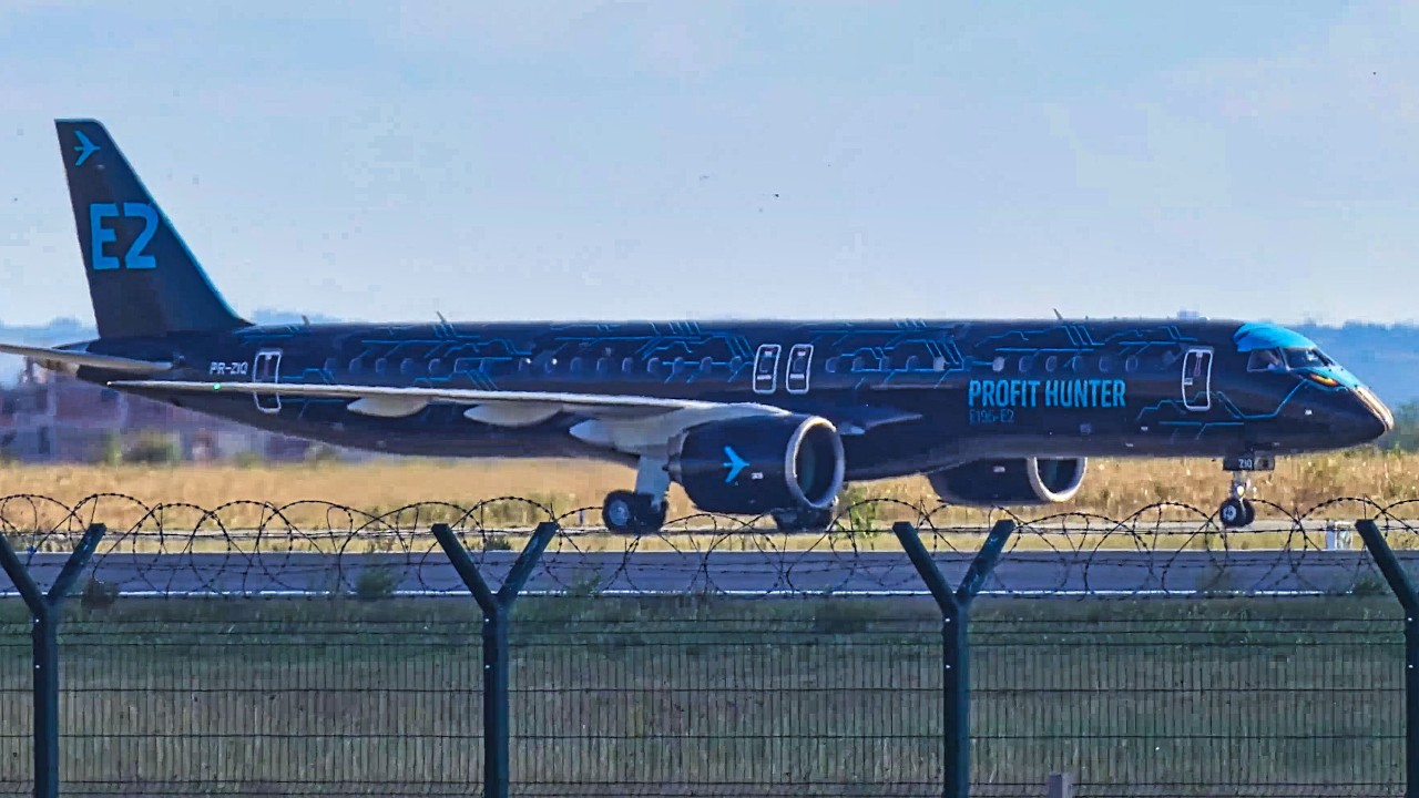 DEMO FLIGHT | Profit Hunter Embraer E195-E2 Landing at Belgrade Airport