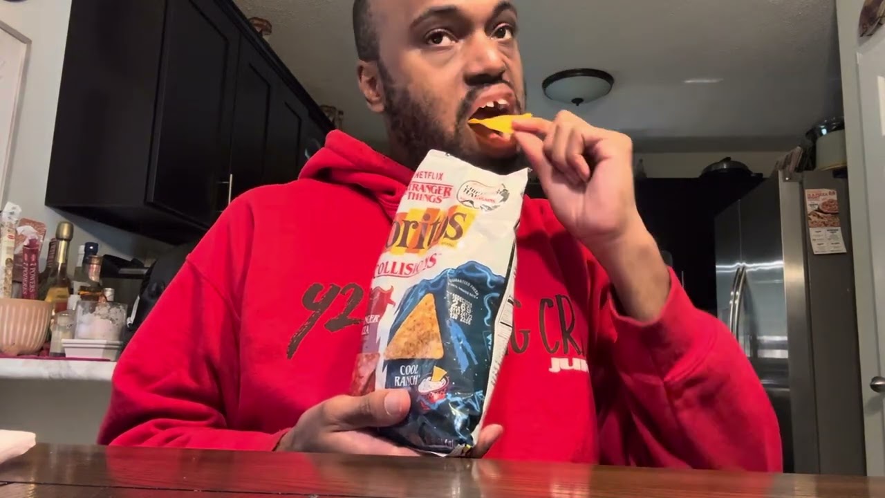 Doritos Collisions Netflix Stranger Things Stranger Pizza & Cool Ranch Chips Review 