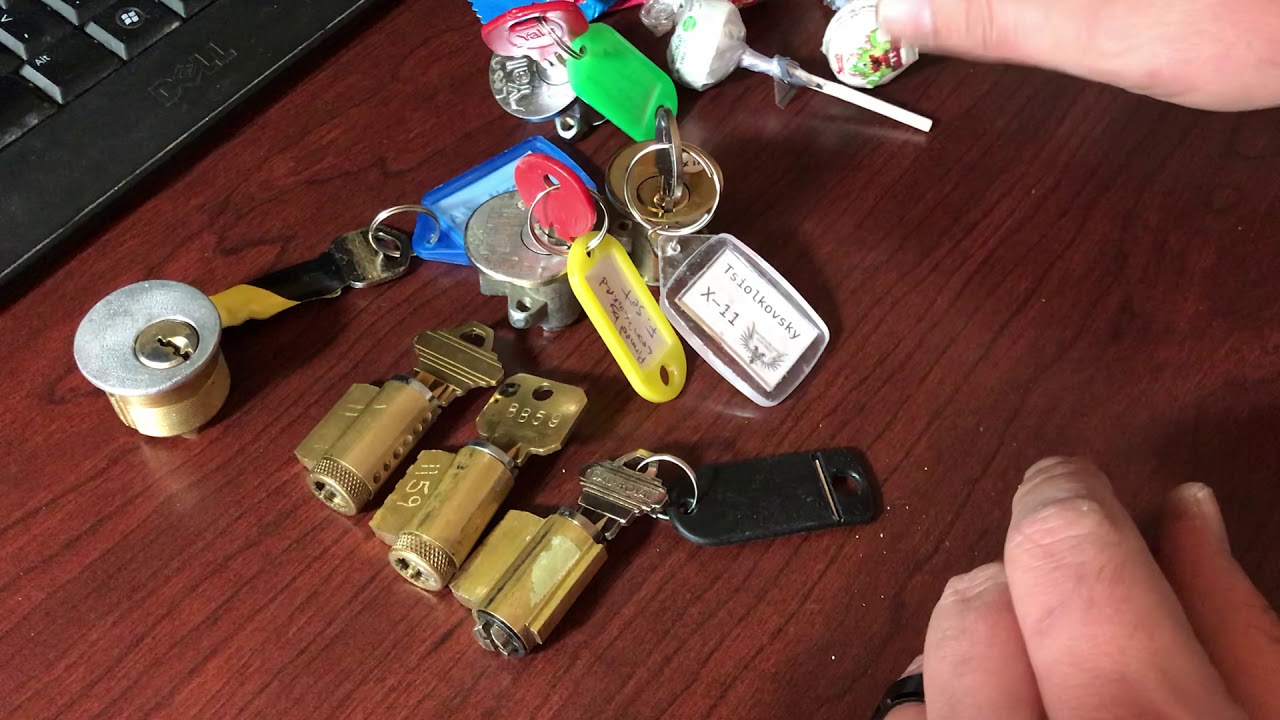 (172) Package opening: Awesome box of challenge locks and treats from Leon’s Lockpad! 😁
