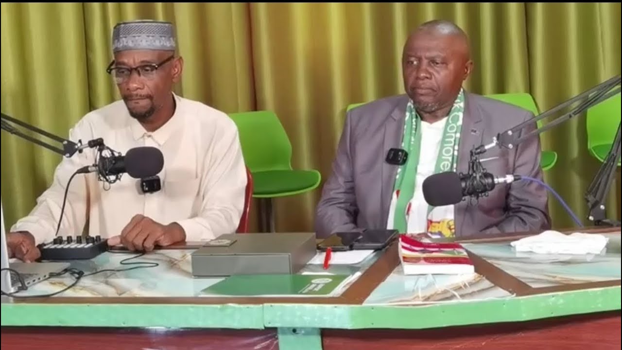 Fcbk FM comores & Labaraka FM : l’ancien ministre Youssouf Mohamed Boina se confie dans une émission