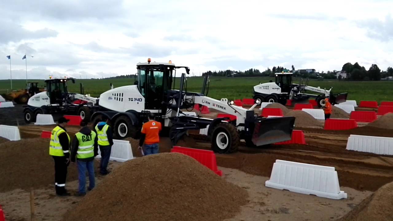 Motograder Terex TG140 no AWD