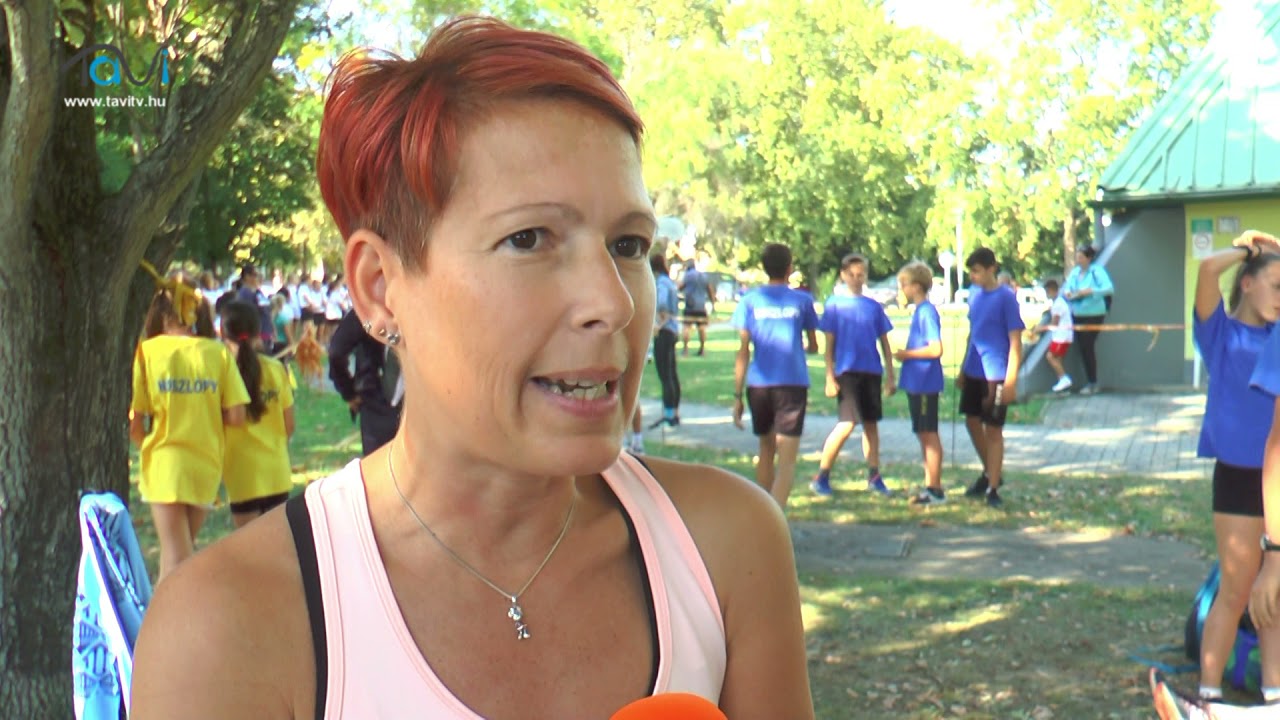 Kis-Dörnyei László emlékverseny. Mezei futóverseny Marcaliban - Tavi TV