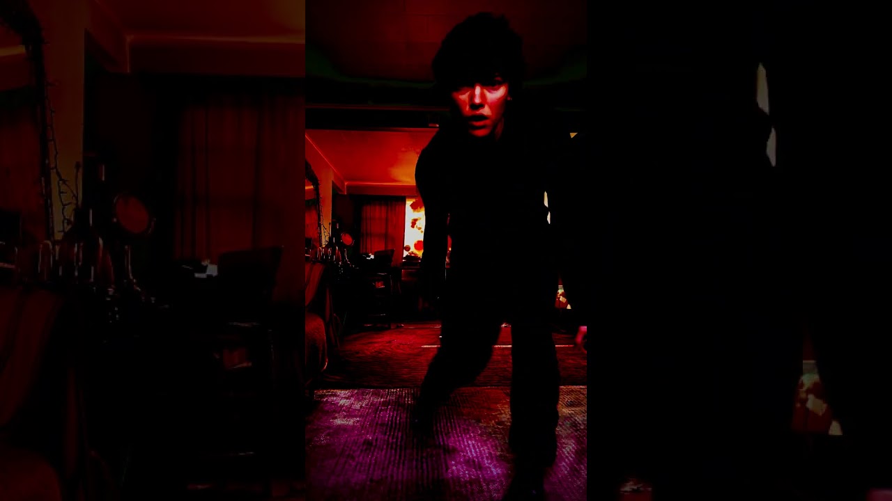 shake it till u make it 🌝🌕🎲🎛️🎚️🐾