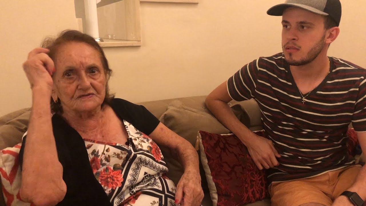 primeira ENTREVISTA com a VO DA POMBA | Falou Ingles, Vo pistola e esta gravida.