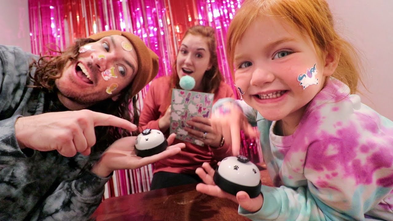 DiSNEY MOViE CHALLENGE!! Adley vs Dad playing a new princess trivia game show inside with Mom!