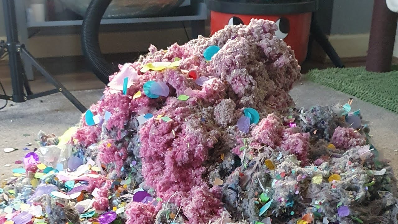 Fluffy clinky mess test with Henry hoover.