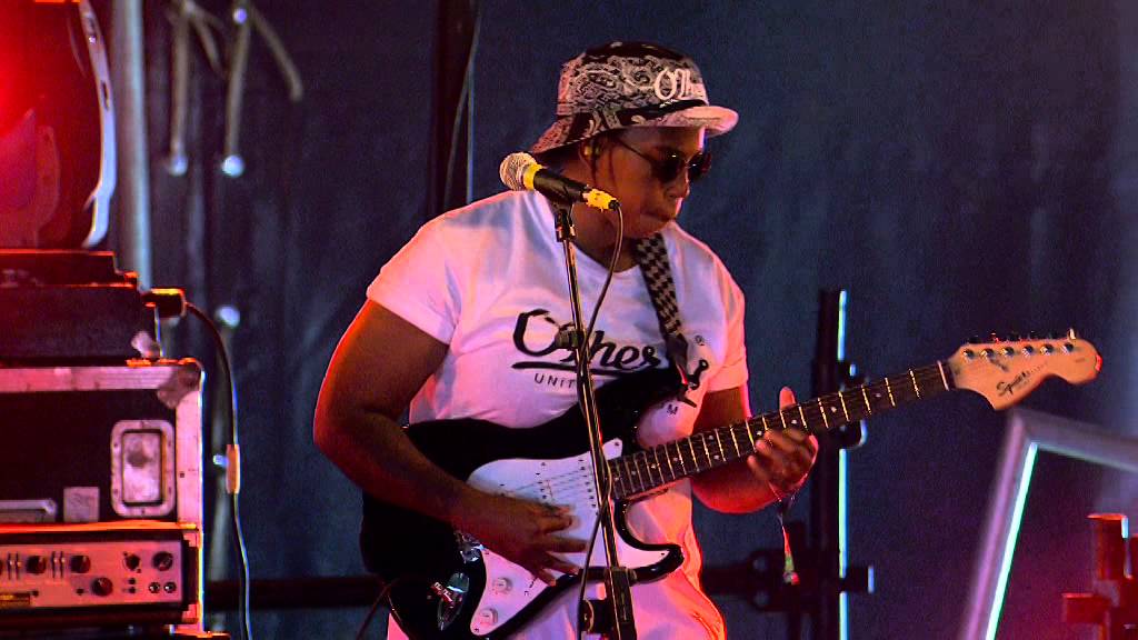 Baby Queens perform By The River at T in the Park 2014
