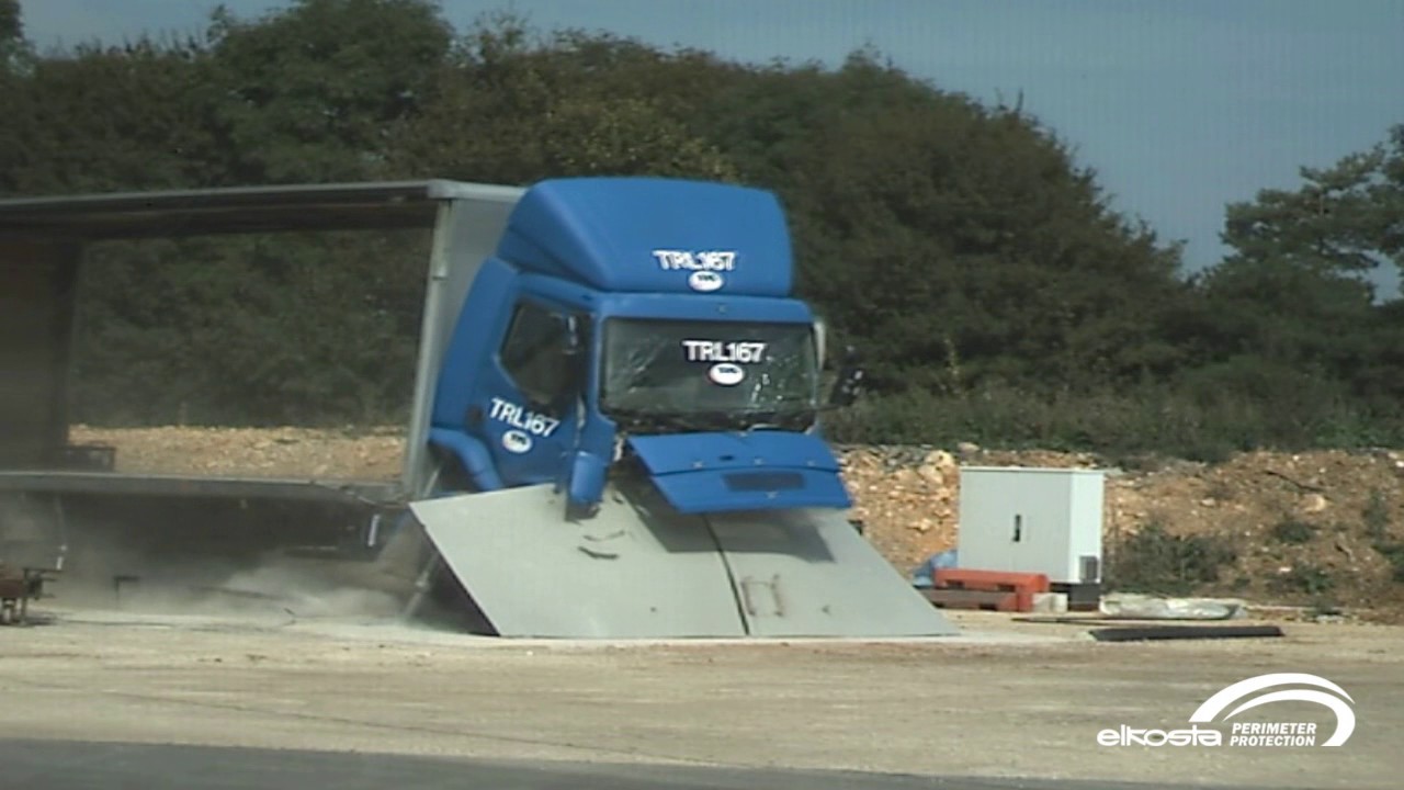 Road Blocker | Wedge Barriers
