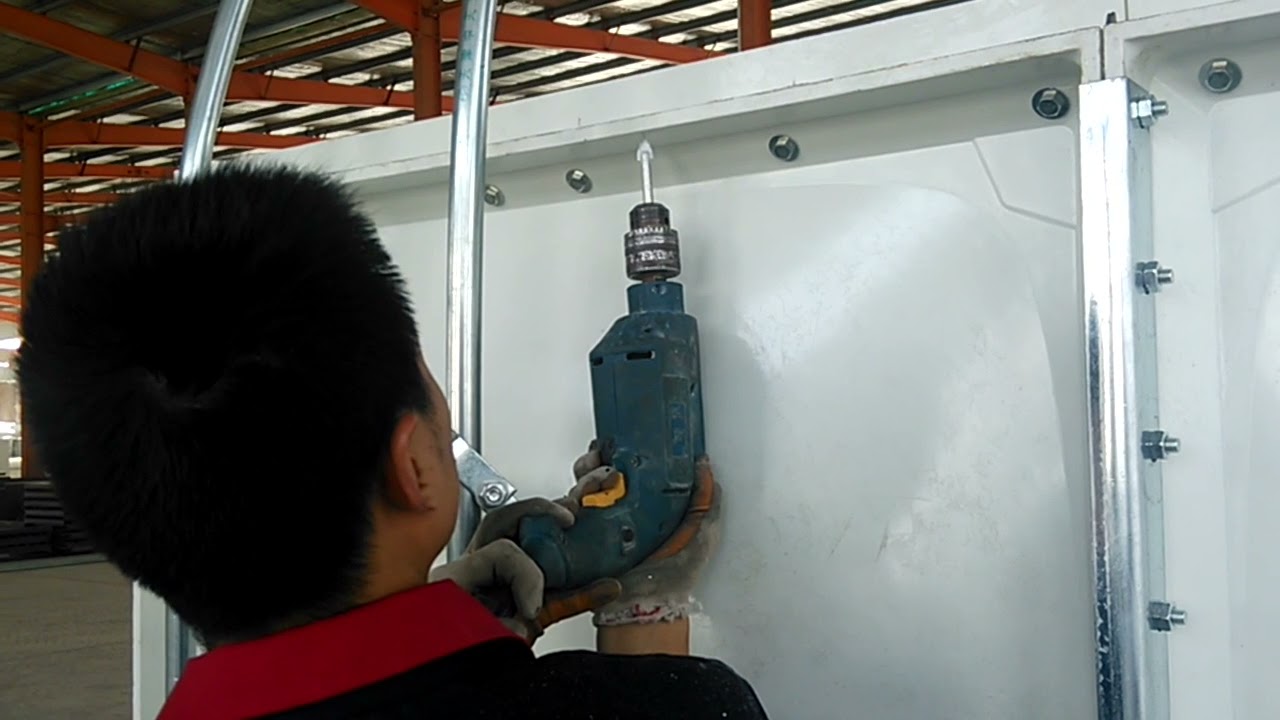 Ladder assembly