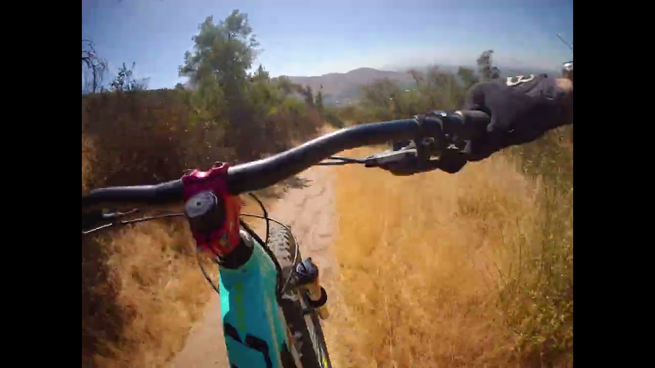 Rock and roll , las Viñas , Peñaflor #poligonbike #mtb #mountainbike #downhill 