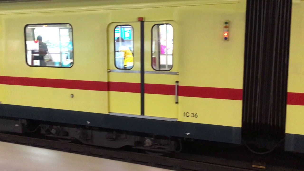 廣州地鐵1號綫 花地灣站拍車集錦