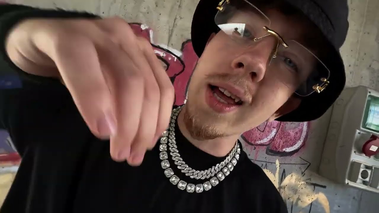 DTC - Vvs Santos (Official video)