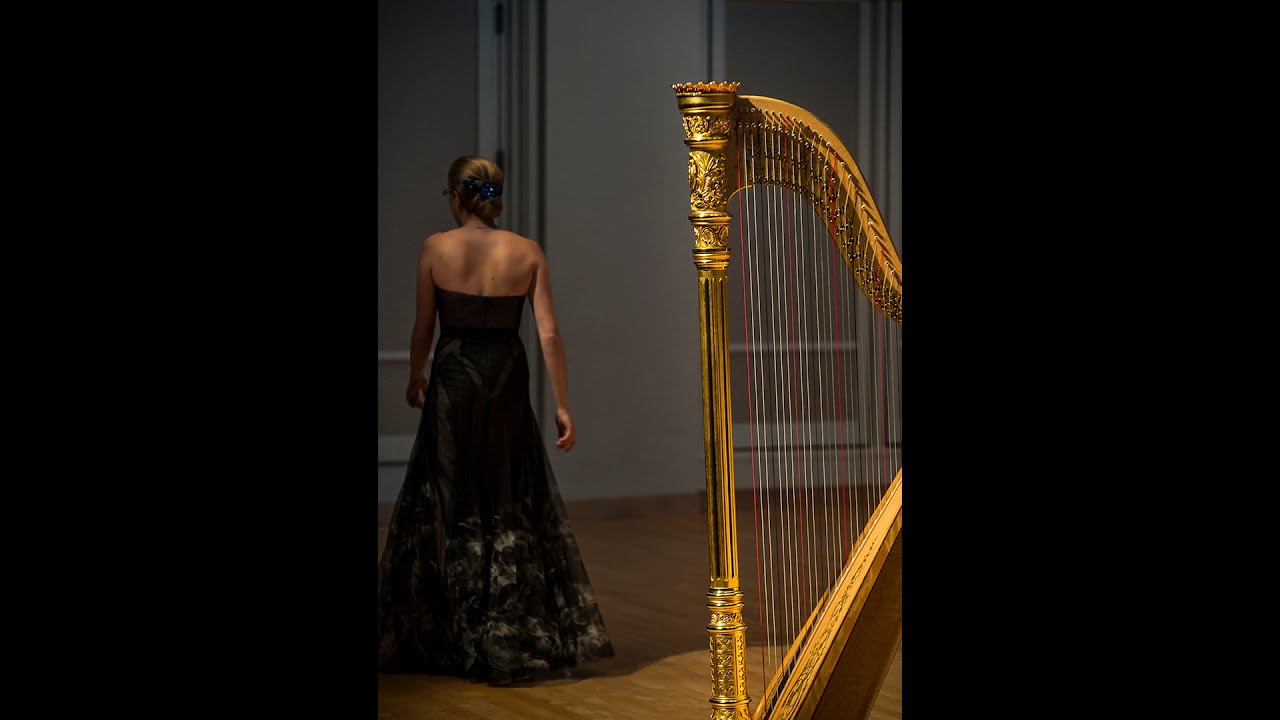 Agnes Clement plays Liszt: Liebestraum 3