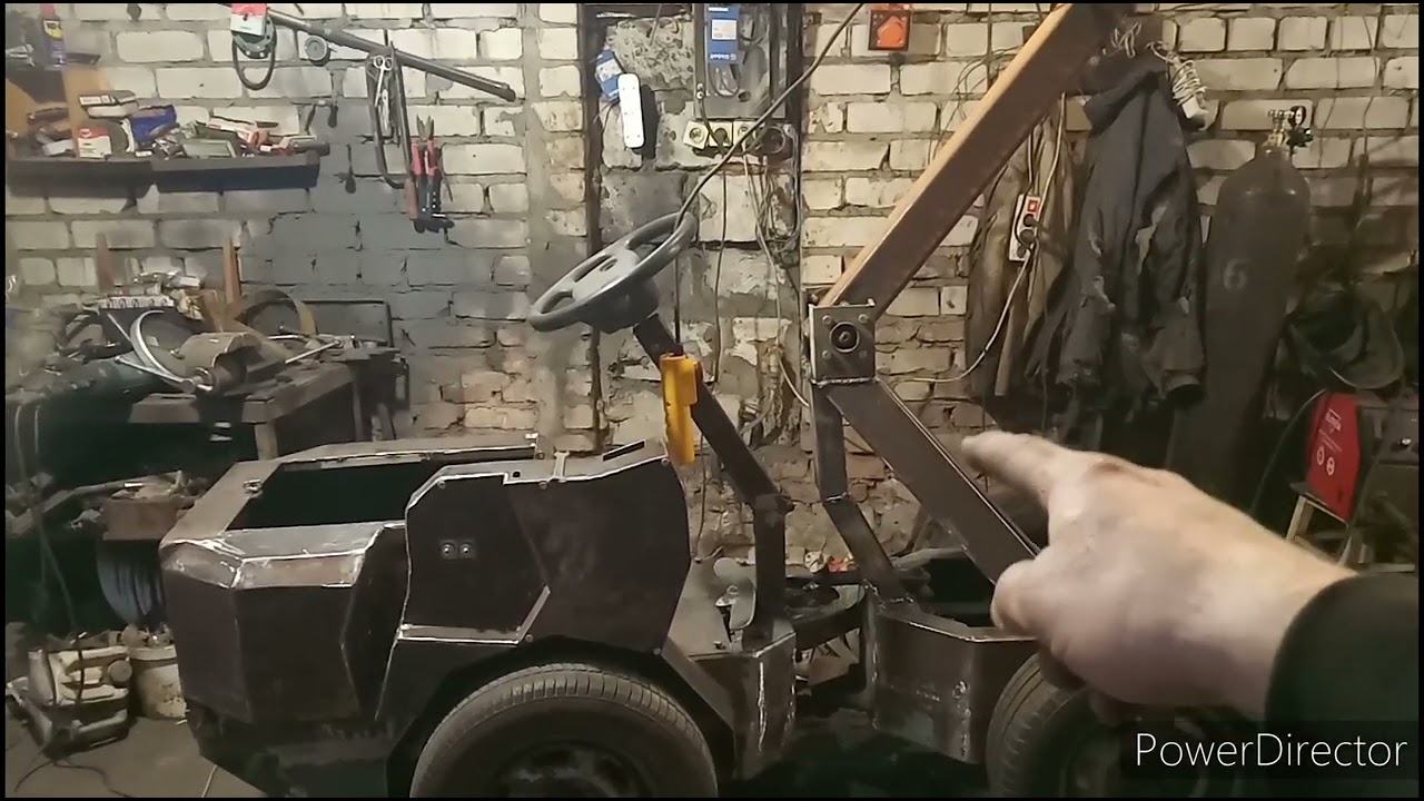Мини погрузчик 