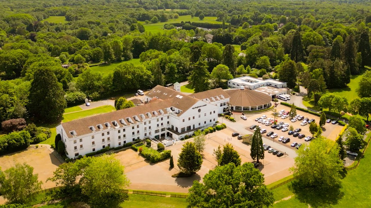 Acclaim Pictures | Copthorne Hotel Effingham Gatwick | Wedding Venue London