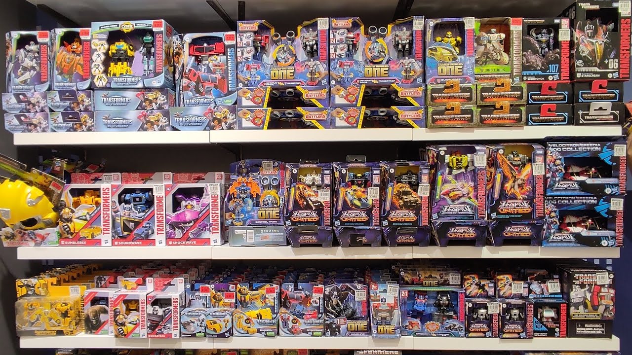 TRANSFORMERS TOY SIGHTINGS! Toys R Us, Toy Kingdom, Landmark Mall MAKATI CITY, PH 11162024 kenbotbot