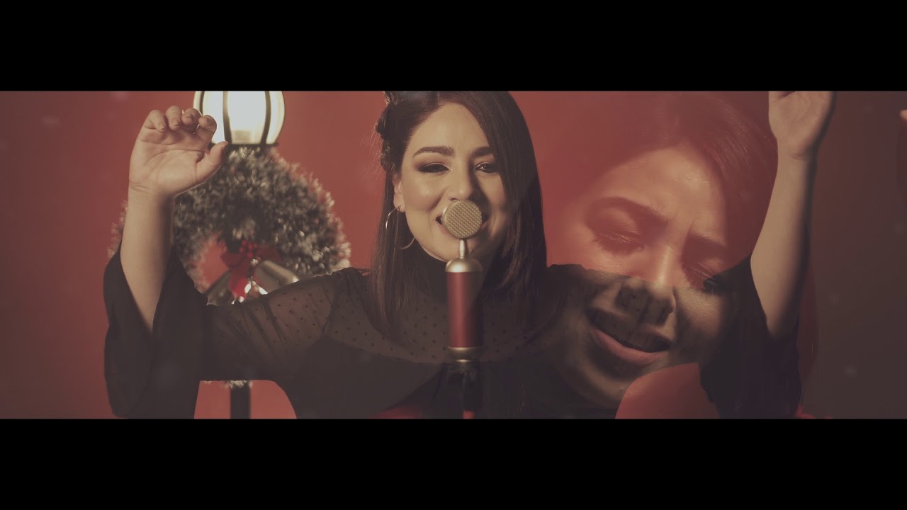 Navidad con Actitud ft. Nancy Moran - Santa La Noche (Videoclip Oficial)