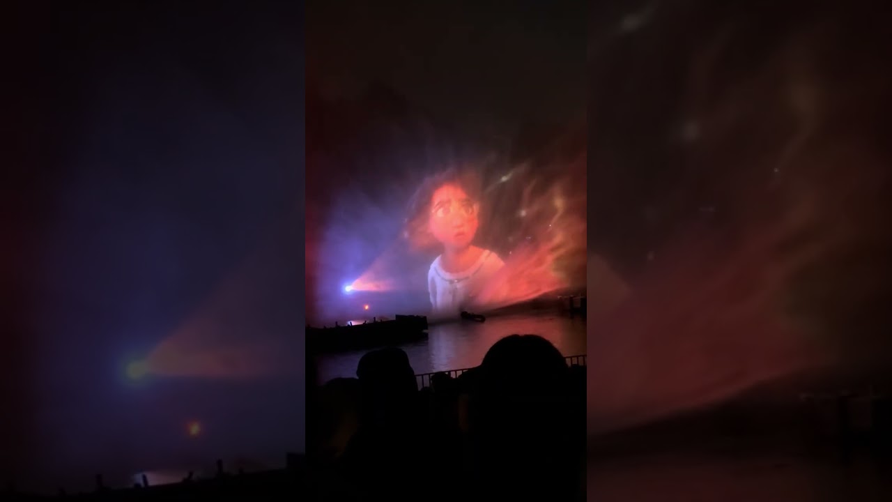 Watch Fantasmic