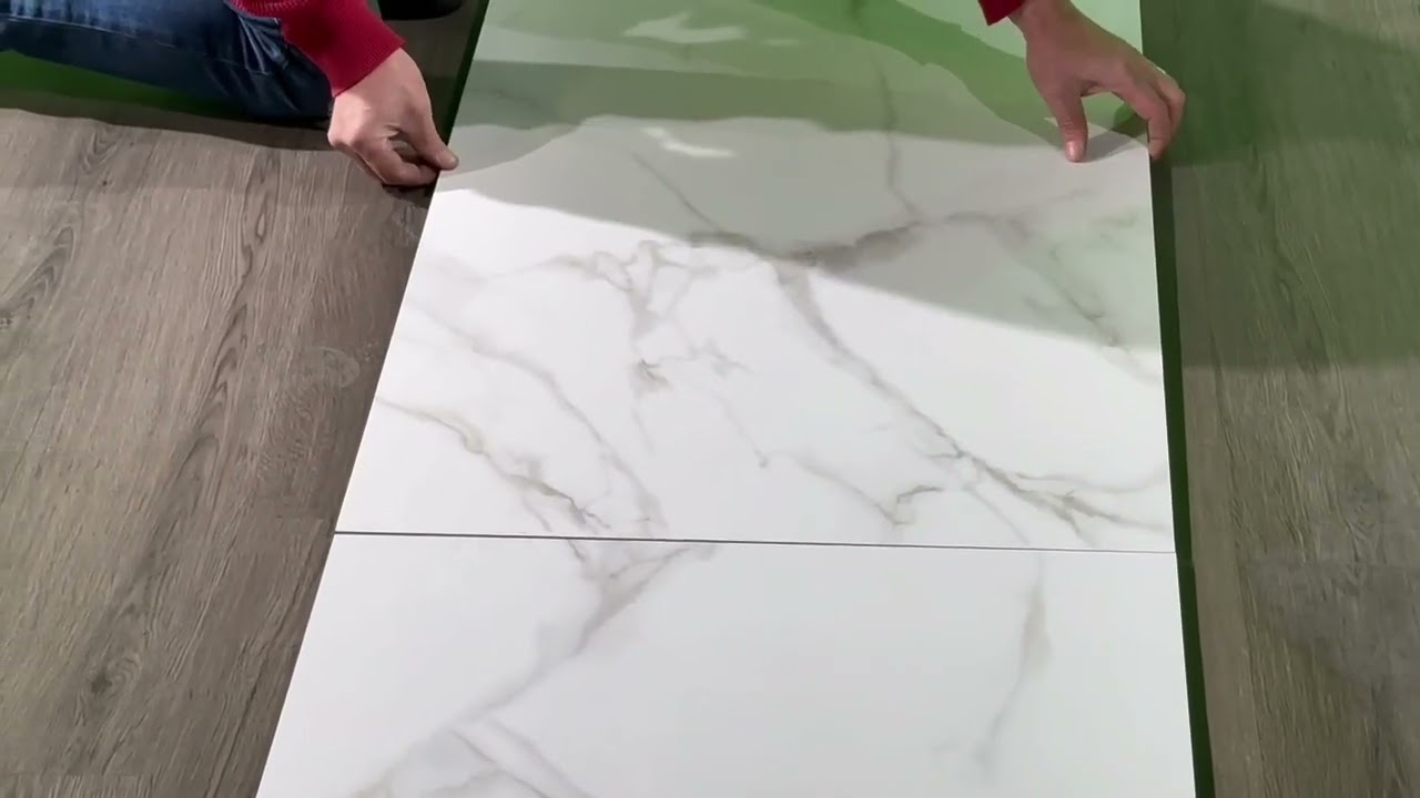 Carrelage marbre pacific statuario