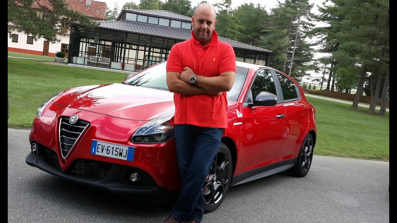 Alfa Romeo Giulietta QV 2015 ألفا روميو جيوليتا كيو في
