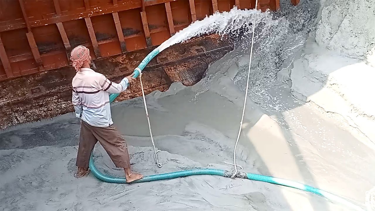 Worker vs. Tons of Sand: The Power of Hydraulic Sluicing | Oddly Satisfying Industrial Process