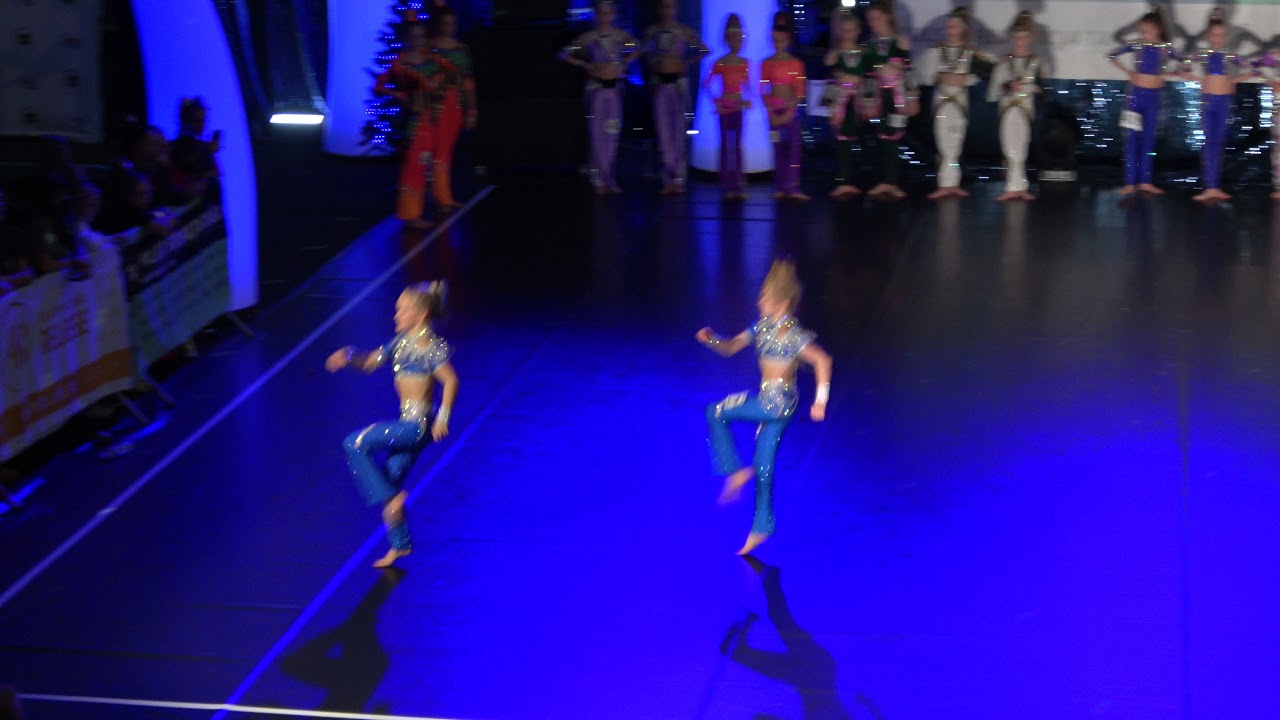 IPCH 2021  Paulina B. i Nina P.  2M  Disco Dance Duo 12-