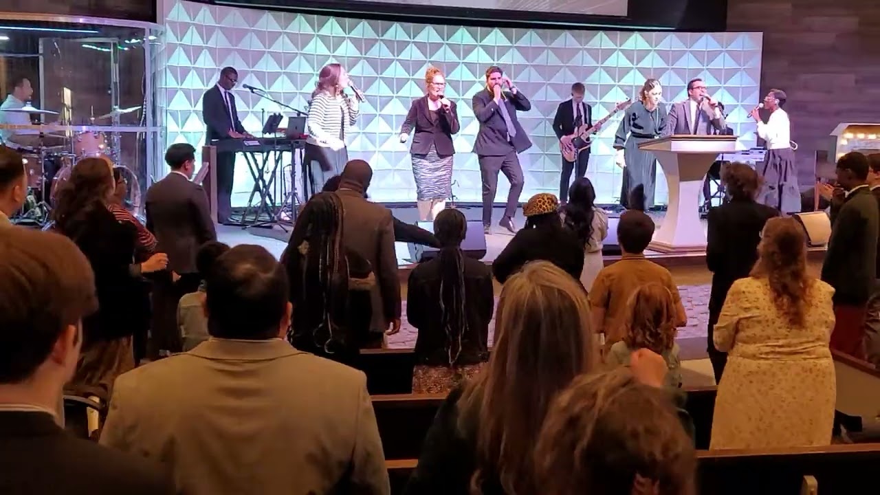 Morning service at Victory Life Church 