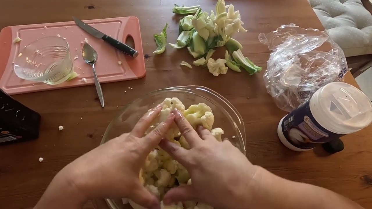 Real life cooking lunch in my messy kitchen