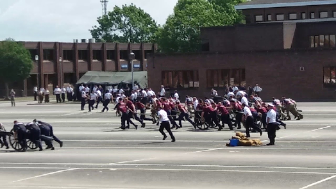 HMS Collingwood 2018 Field Gun heat