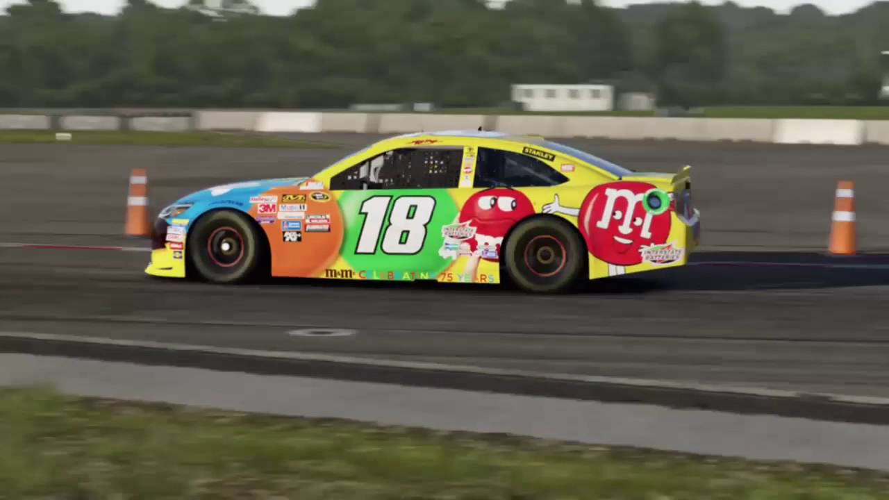 FM6 NASCAR Expansion - #18 M&M's Camry - Top Gear Test Track (Full Circuit/Day)