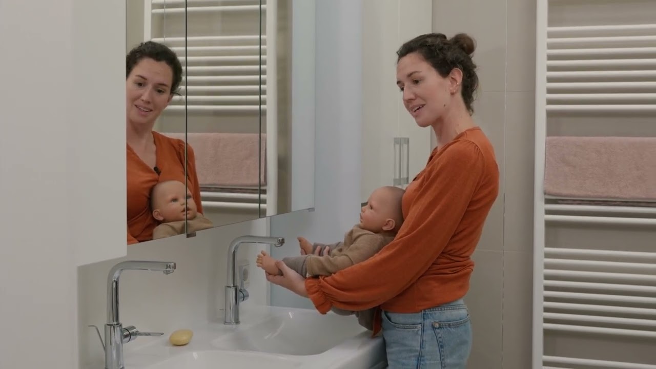 Babys abhalten - die 2 besten Abhaltepositionen für den Start