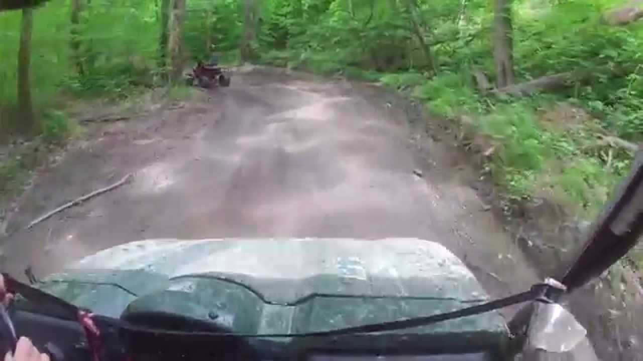 400ex and a 450 rhino trail riding(part 1)