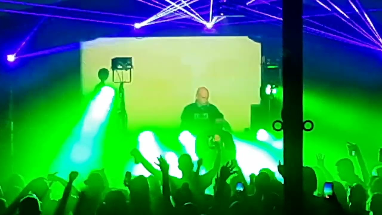 Dyewitness live at 1994 Classic Grand - 4th March 2023