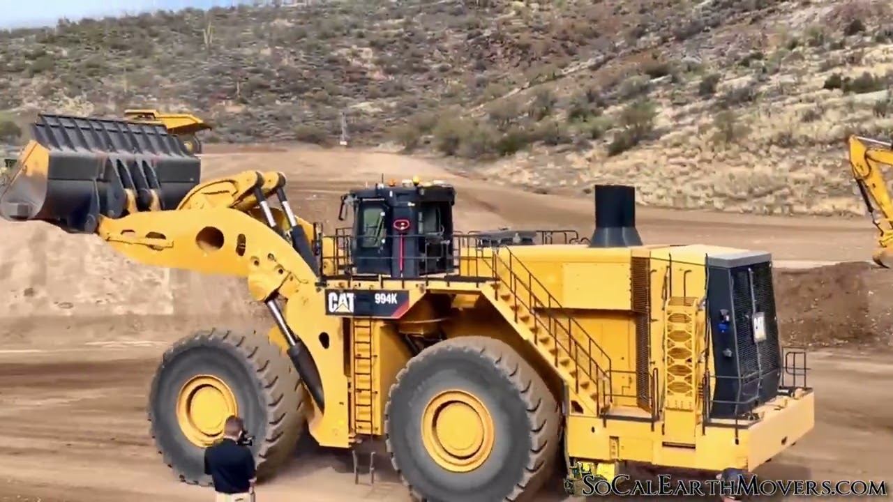 CATERPILLAR Tinaja Hills 2023 show