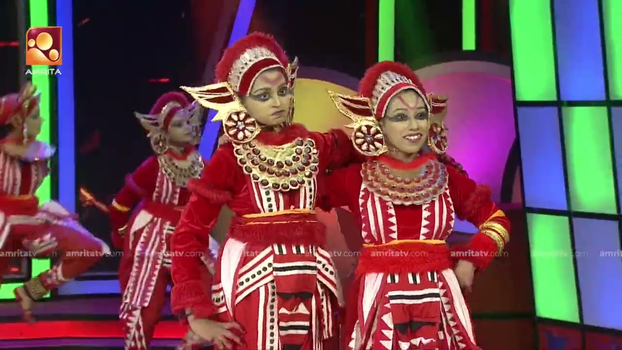 വിസ്മയം തീർത്തു കളഞ്ഞു ഈ  മുത്തപ്പൻ സംഘനൃത്തം